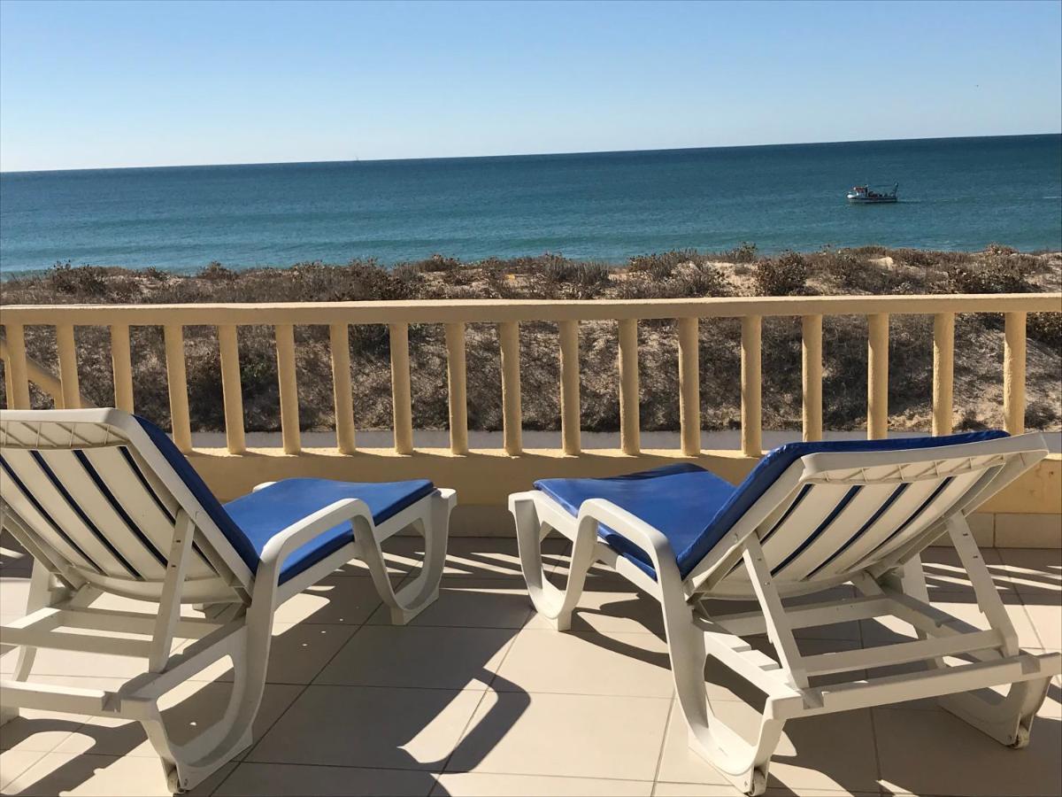 Apartamentos Barracuda Faro Bagian luar foto